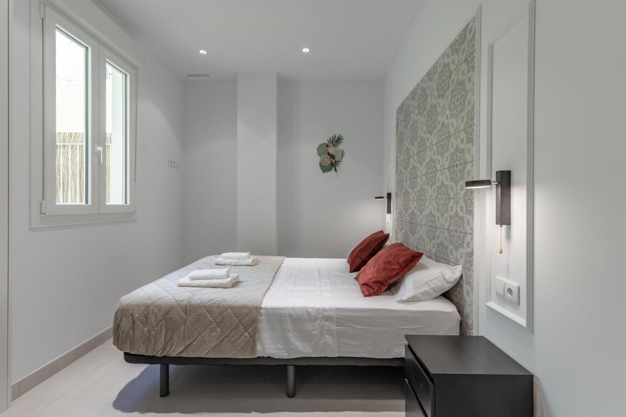 Chic & Comfortable Apartment, Private Terrace Valencia Eksteriør bilde