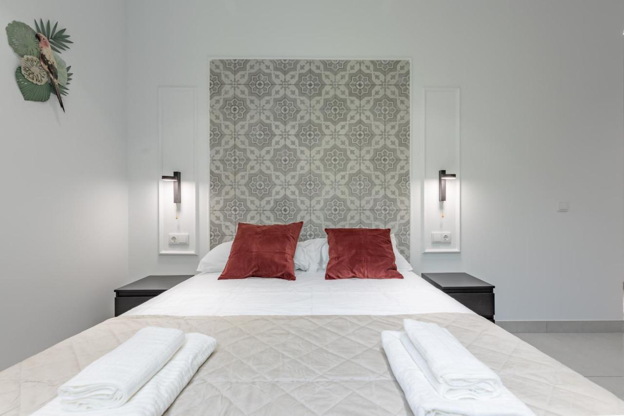 Chic & Comfortable Apartment, Private Terrace Valencia Eksteriør bilde